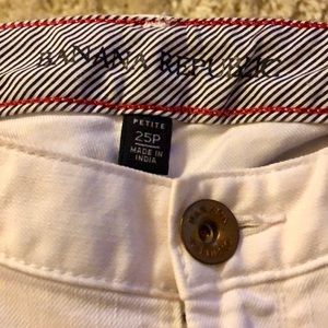 White jeans size 25 petite, fitted.